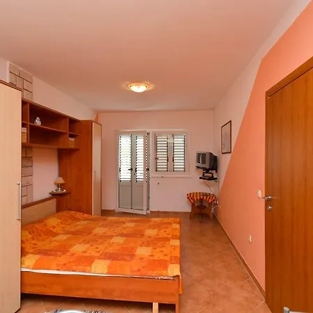 Apartment Pula 30 Apartmán *