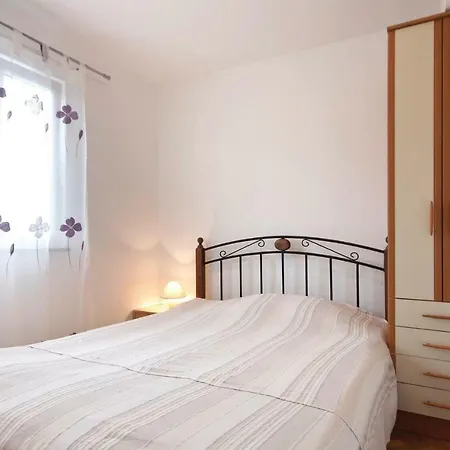Apartment Pula 30 Apartmán *